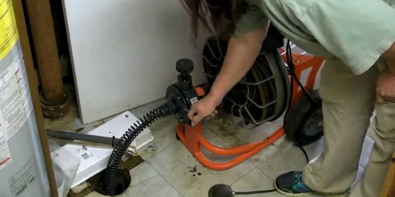 Instalator sanitar Pajura sector 1